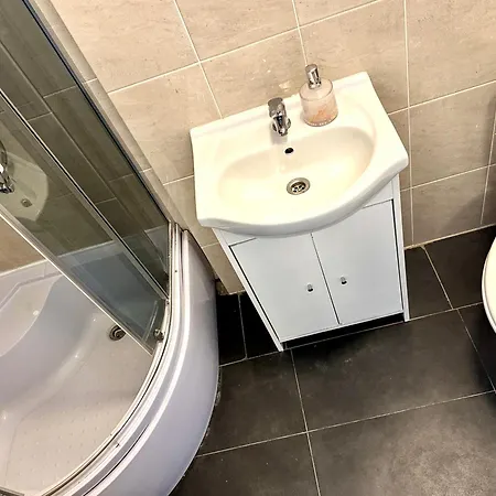 2026 W Centrum & Free Parking *